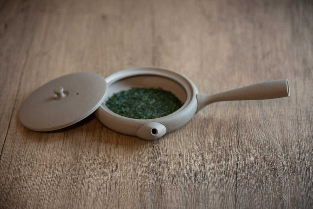 SHIROHAI GYOKURO KYUSU