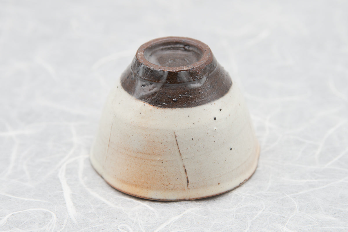 Handmade Karatsu Tea Cup - Petal Cup - NAKAZATO KENTA – Ikkyu Tea